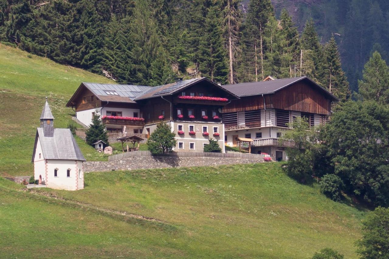 Joergishof Villa Untertscheltsch Buitenkant foto